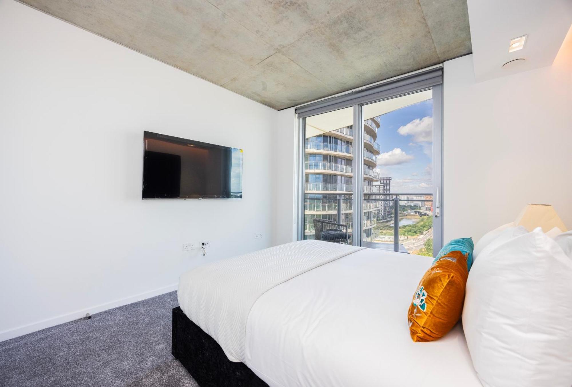 Апартаменты Austin David Executive Excel Лондон Экстерьер фото
